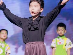 -蓝话筒·少儿成人演讲口才·主持朗诵·戏剧表演(大华第一坊店)