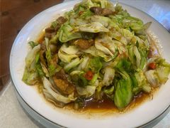 炝炒圆白菜-春饼家常菜(百子湾店)