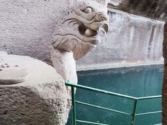 -伍山海滨石窟