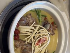 -小骨煲金华砂锅(转塘金街美地店)