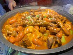 -徐记小怪兽肉蟹煲(中央大街店)