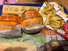 狠霸王牛堡-汉堡王(EAC欧美中心店)