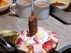 大份草莓炒酸奶冰激凌-王歘歘·chuǎ火锅(五道营店)