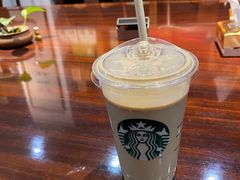 -星巴克臻选(青岛麦凯乐分店)