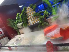 -四囍码头海鲜烧烤自助火锅(外滩南京东路悦荟广场店)