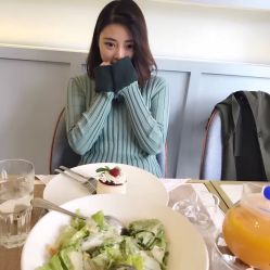 这是我上个月3月份在这家店弄的头发，弄好就去附近美美哒的吃好吃的哈哈哈-崇森 HAIR SALON美发