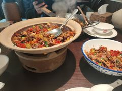 -湖南人家湘菜馆(镇江路店)