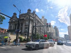 -汉中皇国际商务大厦