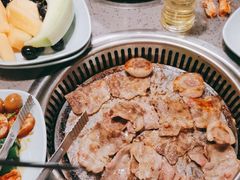 -金滏山烤肉·海鲜·火锅自助餐厅(襄阳万达店)