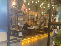 -河坝烧烤串城(金达莱店)