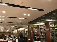 -公益图书馆(江南大学店)