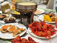 -金马门国际美食百汇(珞喻路店)