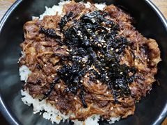 牛肉石锅拌饭-·缸桶屋·韩式牛肋条自助烤肉(西湖D11店)
