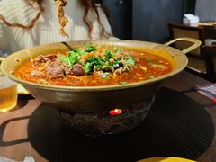 -张翻越·川渝冒菜·武汉黑鸭煲(城北万象城店)