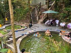 -花水湾第一村温泉大酒店