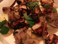 铁板章鱼足-Ocean's Table 欧舍