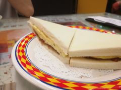 咸牛肉蛋治-新辉港式茶餐厅(北栅店)