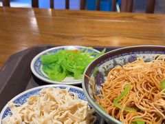 -拱北楼(皇亭广场店)