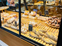 -Dough&Joe团憩(瑞虹天地月亮湾店)