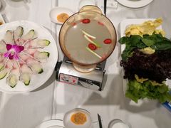 -海鸿荟·沿江菜(中山北路店)