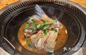 Iron Pot Stewed Fish (Reservoir Bighead Carp)