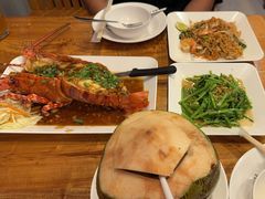 -两兄弟Song Pee Nong(2号店)