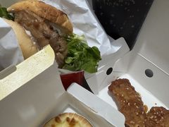 -必胜客(珠海路店)
