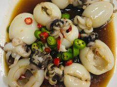 -臻鲜燕海鲜融合餐厅(金陵style店)