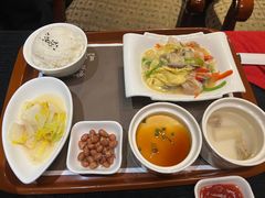 -蓝山咖啡馆(白马湖店)