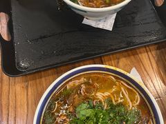 -云阿蛮云南生烫牛肉米线(奉贤路店)