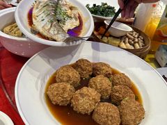 -百鸟朝凤宴会中心