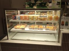 面包甜点陈列柜-奈雪的茶(中华广场店)