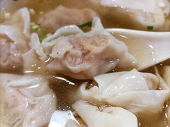 鲜肉虾仁馄饨-南城香(四路通店)