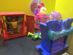 -麦当劳(展览路店)