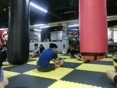 -拳盛时代拳击俱乐部(北京路店)