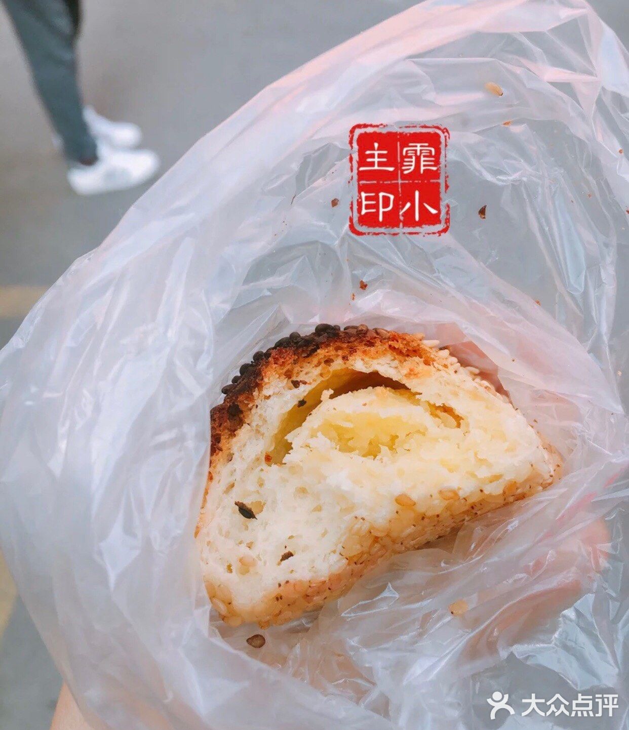 椰蓉心白芝麻奶香棒，随手拿着吃～