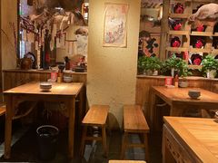 -泥糊破店小酒馆·团建聚餐(南京西路店)