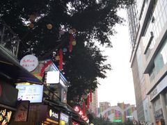 -八一好吃街·高品美食广场