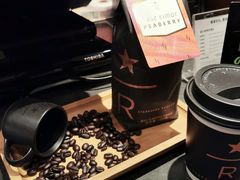-星巴克臻选(上海今潮8弄店)