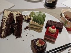 -晶丽香榭自助餐(南京大饭店)