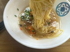 -鲁毓鲜蓬莱小面(黄山路店)