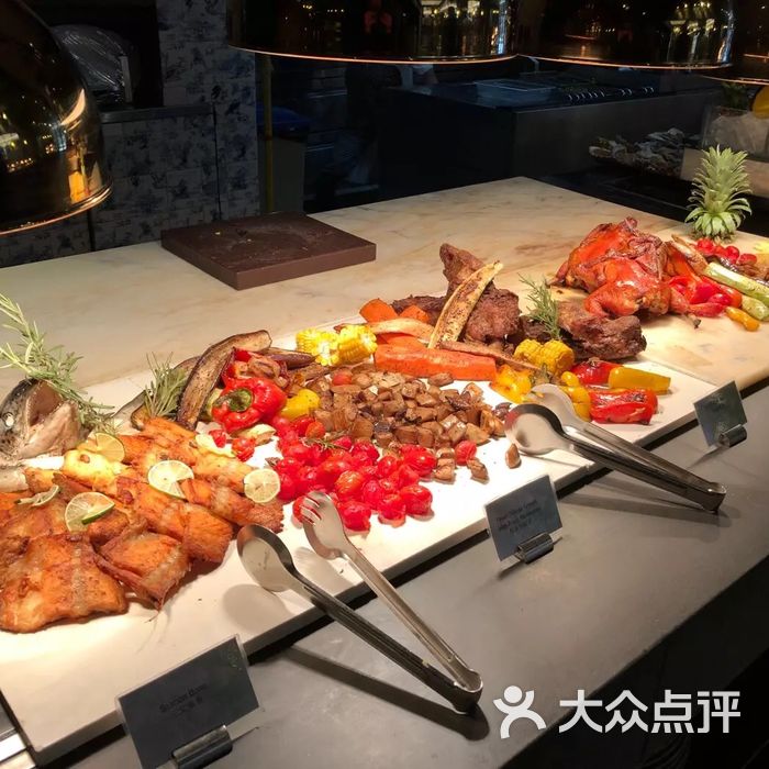 郑州建业艾美酒店新食谱标帜西餐厅图片