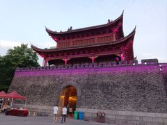 -巴陵广场
