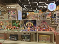 -泡泡玛特POPMART(侨福芳草地店)