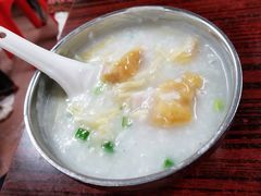 -陈老添美食店(宝华路店)