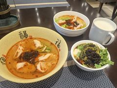 -成都明宇丽雅饭店