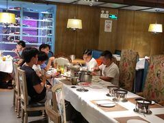 大堂-领鲜活海鲜榴莲自助火锅(东门店)