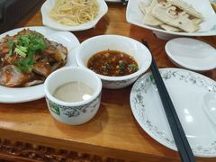 -鲁朗边巴次仁农家石锅