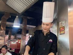 -利昂法式铁板主题餐厅(新奥购物中心店)