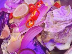 高压锅生蚝-南极·小龙虾·湘式拌饭(南街店)